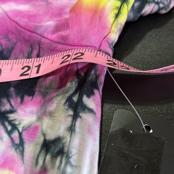 Torrid Lovesick Long sleeve square neck strappy cut out detail tie-dye - Picture 6 of 9